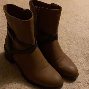 Ankle boots